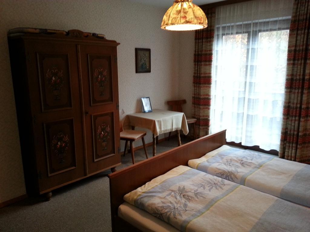 Haus Chorinskyklause Apartment Bad Goisern Ruang foto