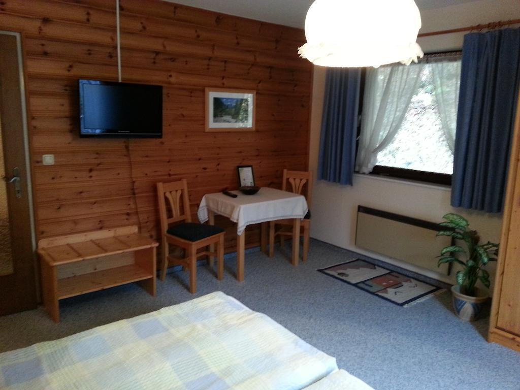 Haus Chorinskyklause Apartment Bad Goisern Ruang foto